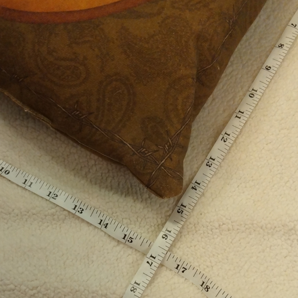 Star Pattern Throw Pillows - Picture 2 of 4